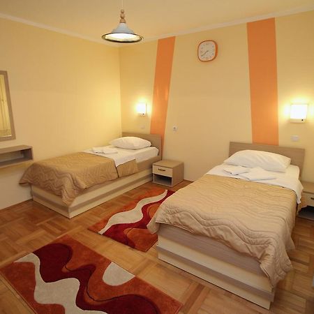Hotel Extra Lion Md Ni Δωμάτιο φωτογραφία
