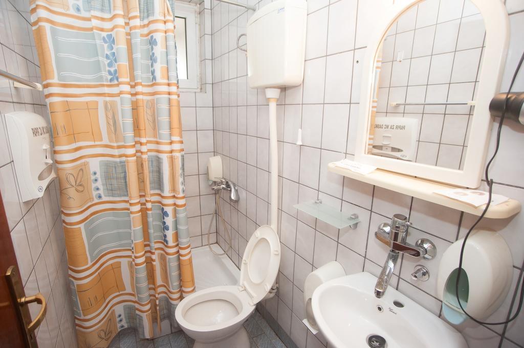 Hotel Extra Lion Md Ni Εξωτερικό φωτογραφία