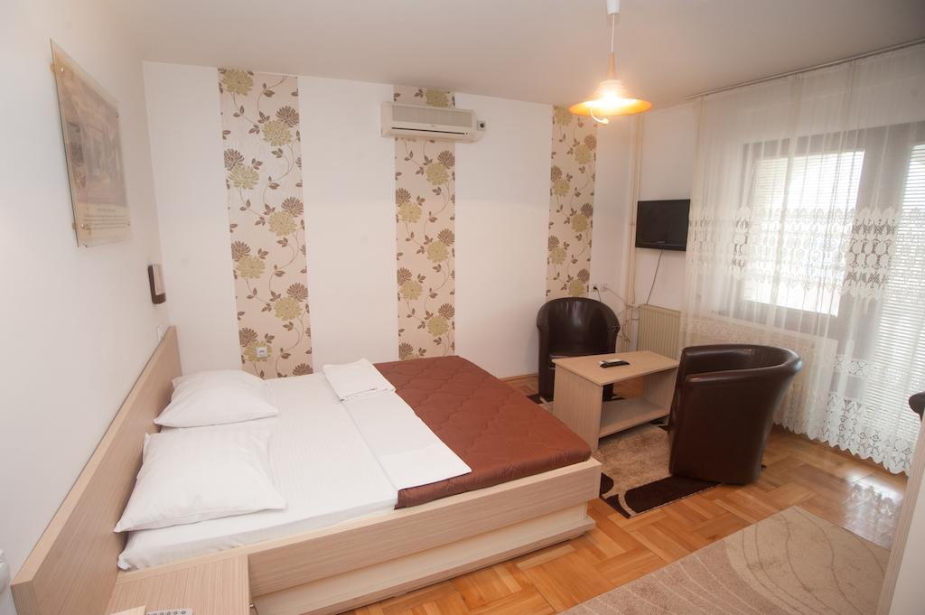 Hotel Extra Lion Md Ni Δωμάτιο φωτογραφία
