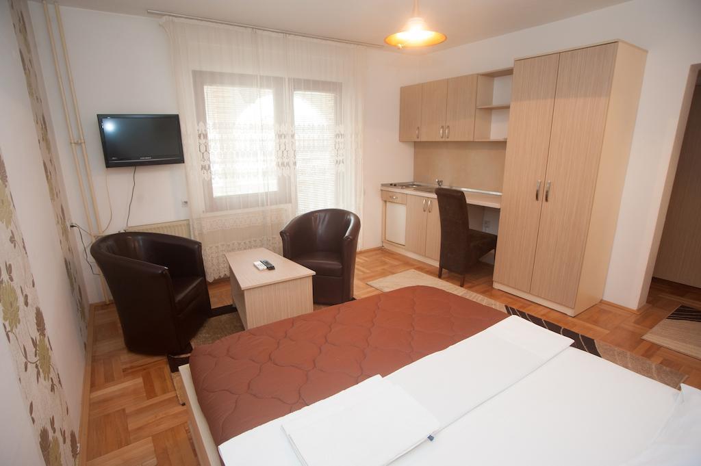 Hotel Extra Lion Md Ni Δωμάτιο φωτογραφία